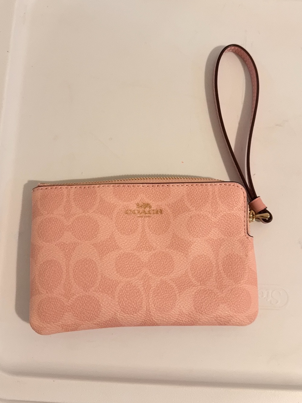 Coach CAQ75 Corner Zip Wristlet In Signature Canvas In Gold/Powder Pink